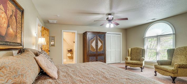 Luxe Helen Gem W/Hot Tub + Pool Access Hotels in White County