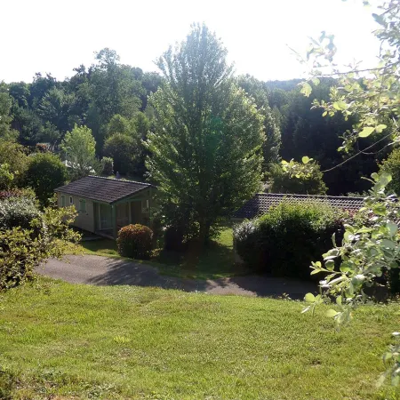 Correze Family Cottage With Pool Отели в г. Бена
