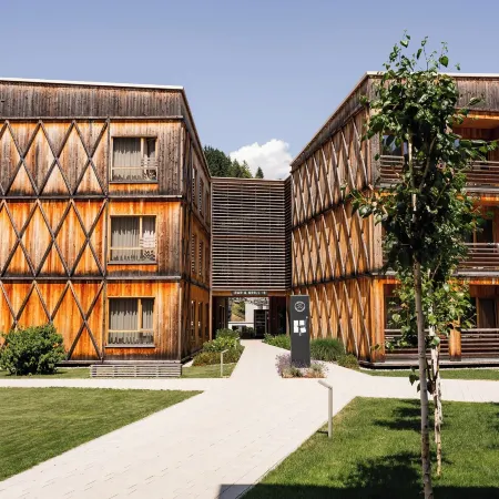 Tirol Lodge