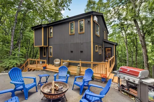 Pocono Cabin Where the Host Thought of Everything, so You Don’t Have to!