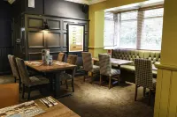 Premier Inn Macclesfield North - พร้อมอาหารเช้า