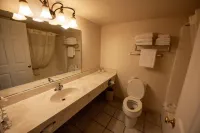 Blue Water Beachfront Hotel & Waterpark - Swimmingpools