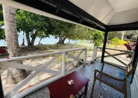 White Sandy Beach Resort - Bar