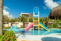 Dom Pedro Laguna Beach Resort & Golf by Wam Experience - Beach