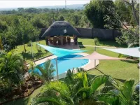 Room in Villa - Zambezi Family Lodge - Lion Room - 2-Star