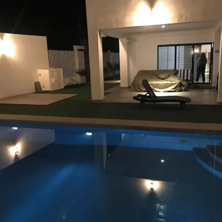 Big House Pool Grill, 4 Bedrooms 12 Ppl AC Ocean View TV Wifi