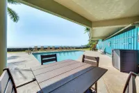 1 Mi to Magic Sands: Waterfront Big Island Condo - Beach