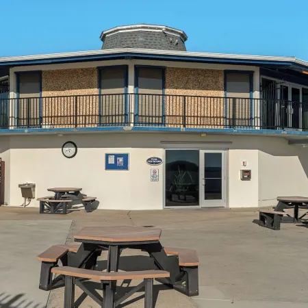 Sunset Beach by Avantstay Golf Cart + Beach Access + Pools St. Andrews