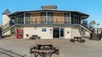 Sunset Beach by Avantstay Golf Cart + Beach Access + Pools St. Andrews - 3-stjärniga