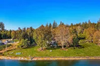 The Hammersley Luxury Waterfront Estate! - Wifi