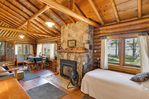 On All-sports Lake! Lewiston Cabin w/ Boat Dock - 4-Star