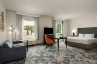 Hampton Inn & Suites DeLand - parking
