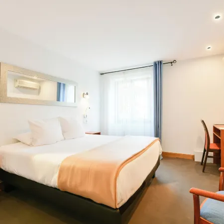 Logis Hotel & Restaurant Bergeret Sport