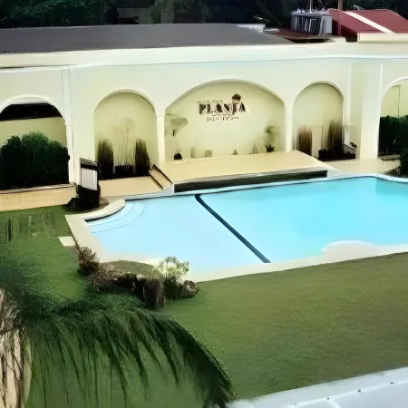 Planta Centro Bacolod Hotel & Residences