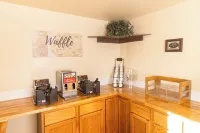FairBridge Inn and Suites Sandpoint - breakfast