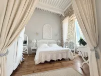 Chateau de Murviel - Bed and Breakfasts