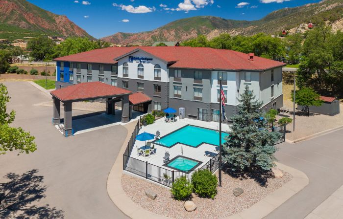 Holiday Inn Express GLENWOOD SPRINGS (ASPEN AREA) by IHG