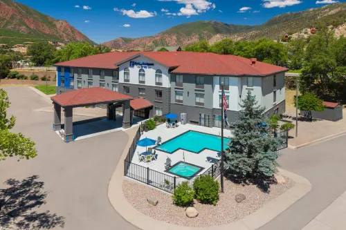 Holiday Inn Express GLENWOOD SPRINGS (ASPEN AREA) by IHG - petit déjeuner