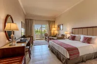 Baron Palace Sahl Hasheesh - Mountain view