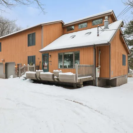 4 Br Mtn Cabin Sauna Hot Tub Fire Pit Putt Putt