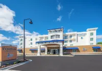 Compass Hotel Beaufort by Margaritaville - Wifi