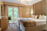 Airport Inn Manchester - 3-Star