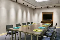Aloft Denver Airport at Gateway Park - Pet-friendly