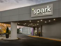 Spark by Hilton Toronto Airport Hotels near Malton
