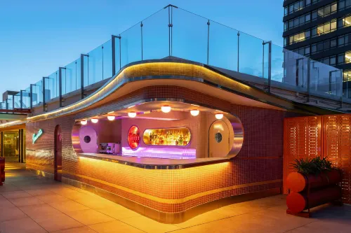 Moxy Barcelona - 4-Star