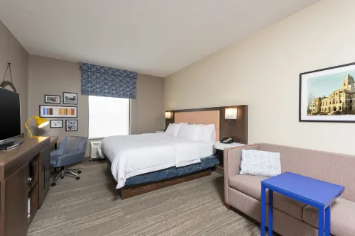 Hampton Inn Warsaw - Pools