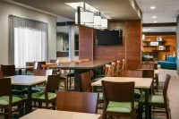 Fairfield Inn Manhattan - Desayuno
