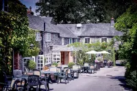Brand Hill Cottage with Woodfired Hot Tub - 2-Star