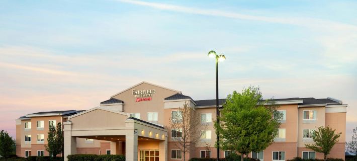 Fairfield Inn & Suites Redding Các khách sạn ở Redding