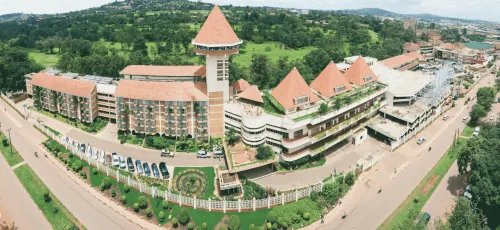 Golf Course Hotel - อ่างจากุชชี่