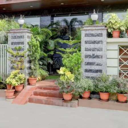 Hotel Neel Sagar