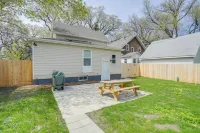 Dog-Friendly Home < 1 Mi to Downtown Fargo! - Homestays