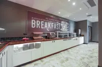 Premier Inn Karlsruhe City am Wasserturm - breakfast