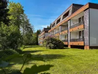 Moderne Wohnung mit Balkon - Pools