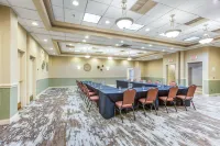 Burrstone Inn, Ascend Hotel Collection Hotels in Utica