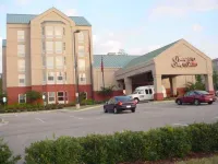 Hampton Inn & Suites Memphis East