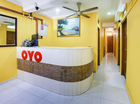 OYO 89406 LUCKY BUDGET HOTEL