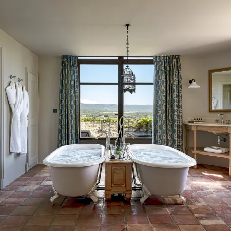 Hotel Crillon le Brave