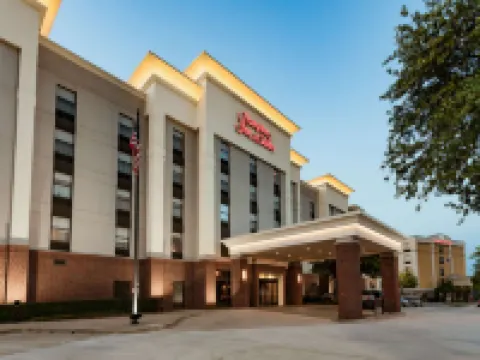 Hampton Inn & Suites Dallas-DFW Airport N/Grapevine Hotels in Grapevine