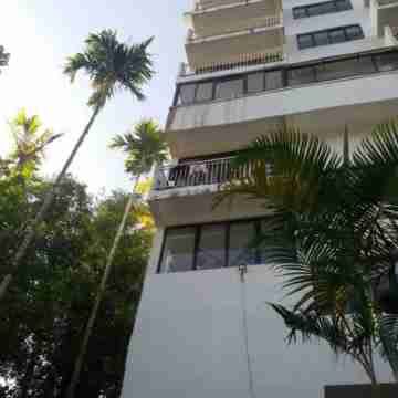 The Edge Resorts Hotel Exterior