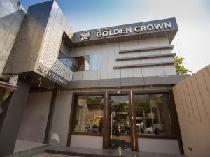 Hotel Golden Crown