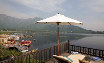 Sukoon Houseboat Dal Lake