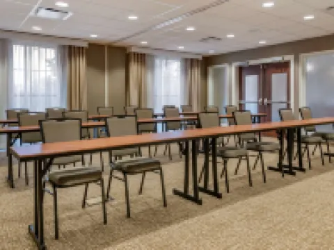 Comfort Inn PA Turnpike - I-81 Hoteles en Municipio de Middlesex