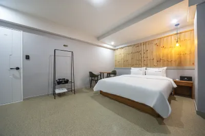 Changwon Masan Sign Hill Hotell i Masanhoewon-gu