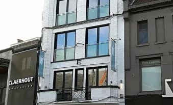 Elberg Hotel & Apartments
