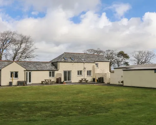 The Stables Hotels in Holsworthy